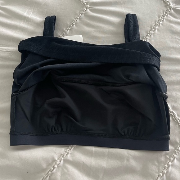 Black Bandier Workout Bra Top - Picture 5 of 5